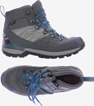 THE NORTH FACE Dress Boots in 40 in Grey: front