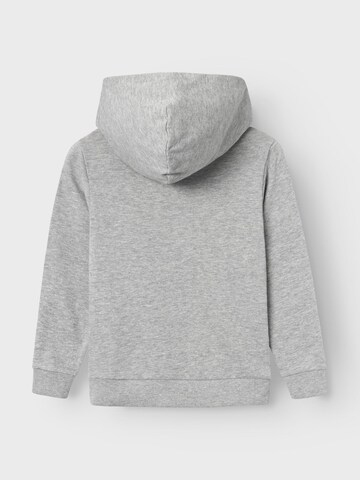 NAME IT Sweatshirt i grå