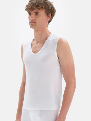 Dagi - Camisola interior em branco