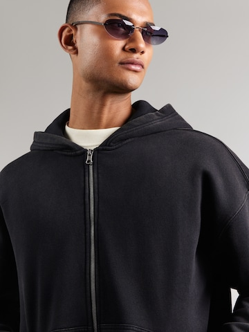 Hanorac de la HOLLISTER pe negru