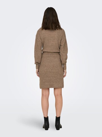 ONLY Knitted dress 'THILDE' in Brown