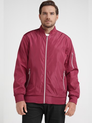 YOUTHUP Between-Season Jacket in Red: front