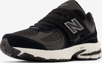 new balance Sneakers '2002' in Black: front