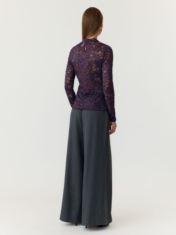 YAS Shirt 'YASLacey' in Purple