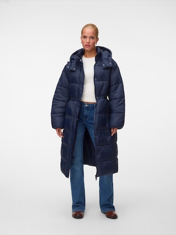 VERO MODA Talvemantel 'VMHAYLE', värv sinine