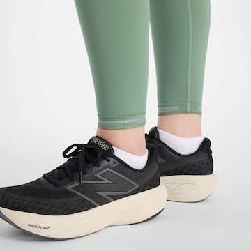 new balance Skinny Sportbroek in Groen