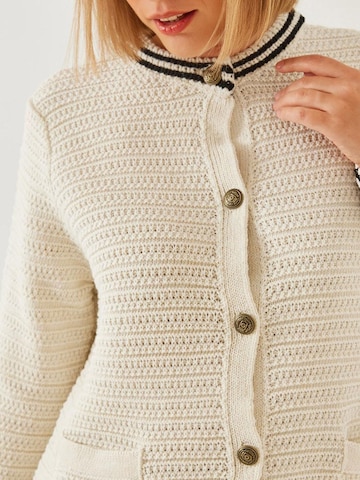 Giacchetta di Bianco Lucci in beige