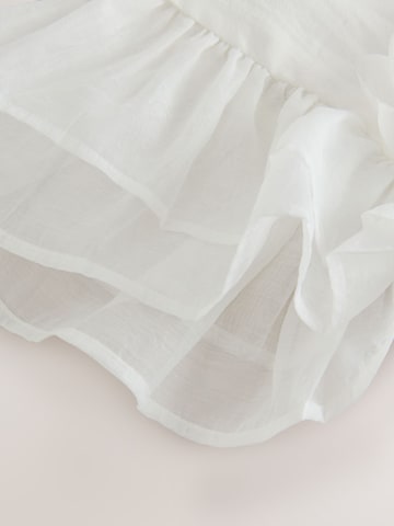 LAURA ASHLEY Платье в Белый