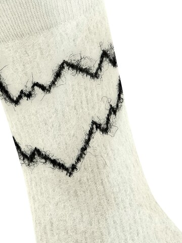 FALKE Socken 'Peak'‌‌‌‌‌‌‌‌‌‌ in Weiß