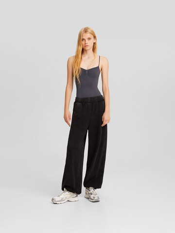 Bershka Shirt body in Grijs