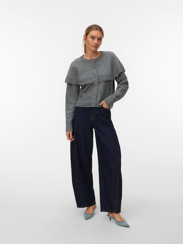 VERO MODA - Cárdigan en gris