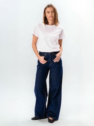 TEESHOPPEN - regular Vaquero ' Wide ' en azul