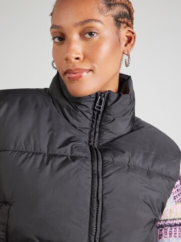 Monki Weste in Schwarz