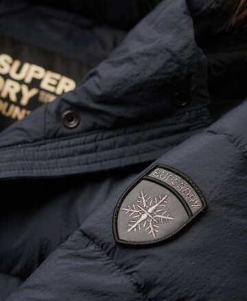 Superdry Χειμερινό μπουφάν σε μπλε