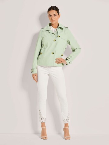 MADELEINE Between-season jacket in Green