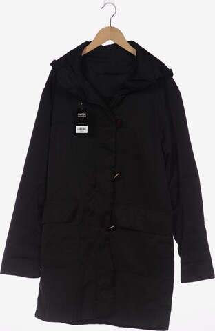 Rosner Jacket & Coat in M in Black: front