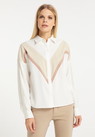 RISA Blouse in Wit: voorkant