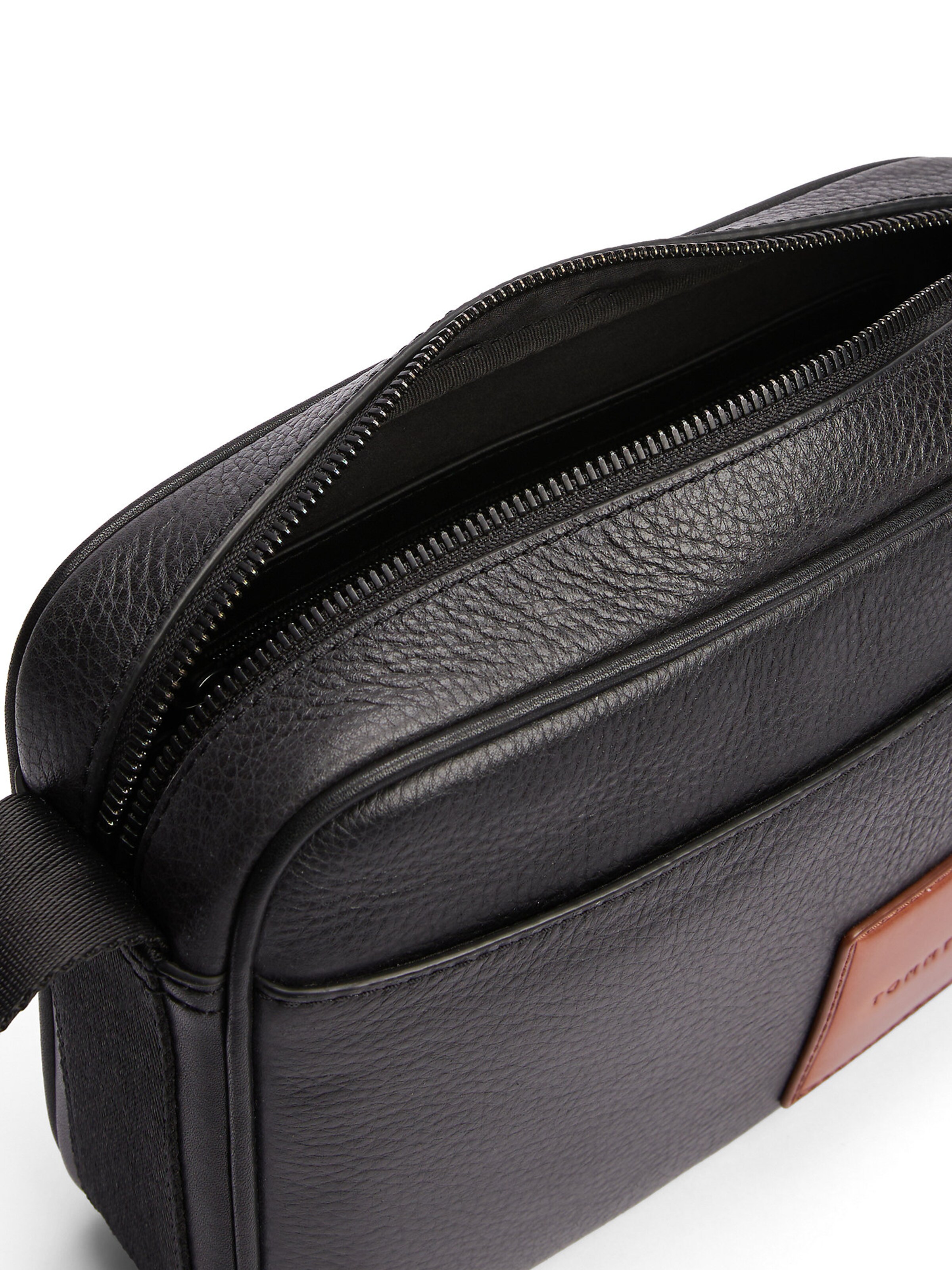 Sac à bandoulière TOMMY HILFIGER en noir