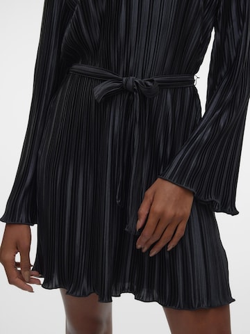 Robe 'RIKKI' VERO MODA en noir