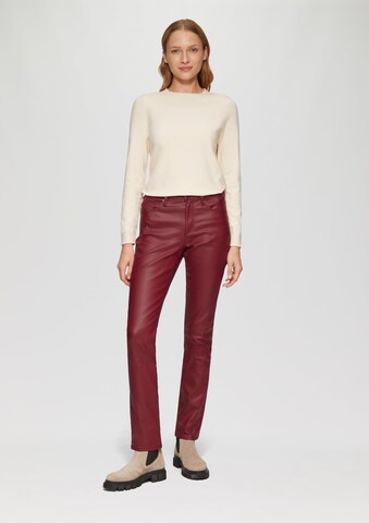 Coupe slim Jean 'Betsy' s.Oliver en rouge