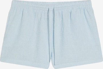 Bershka Regular Shorts in Blau: Vorderseite