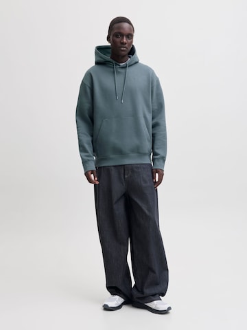 JACK & JONES Sweatshirt in Blau