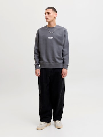 JACK & JONES Sweatshirt 'JJESOHO' in Grey