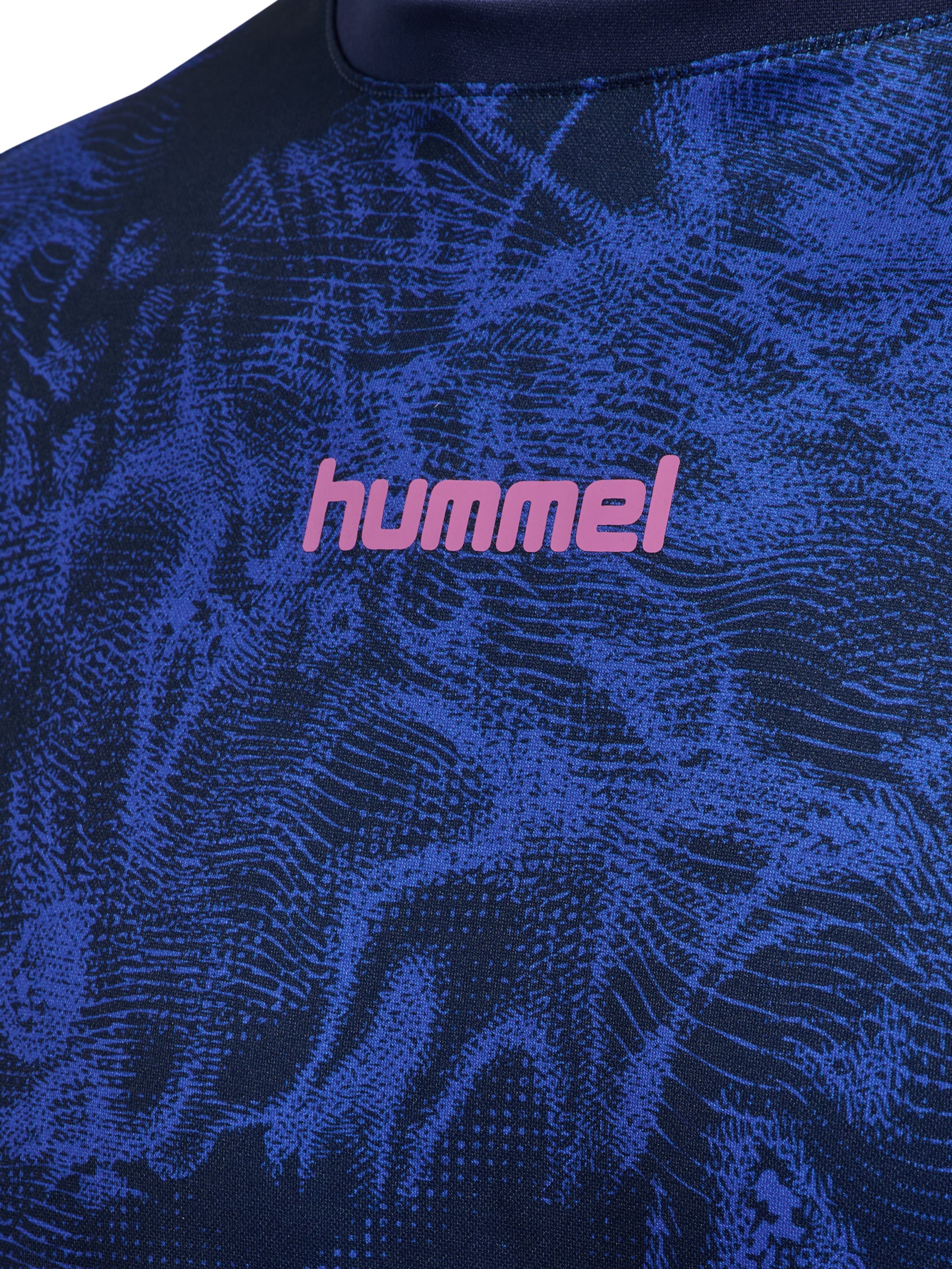 Hummel Performance shirt in Blue