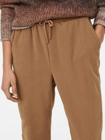 ONLY Tapered Pants 'Karoi' in Brown