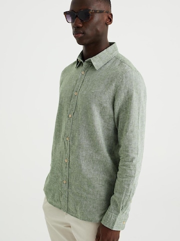 WE Fashion Slim fit Button Up Shirt in Green