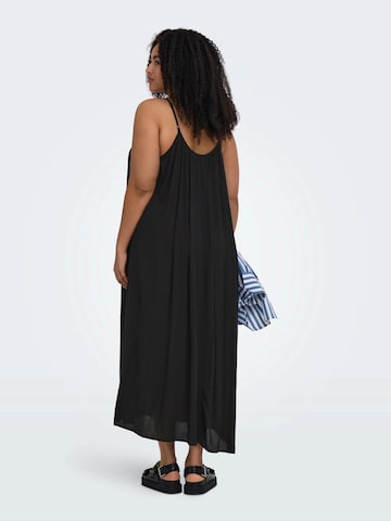 Robe d’été 'CARCHIARA' ONLY Carmakoma en noir