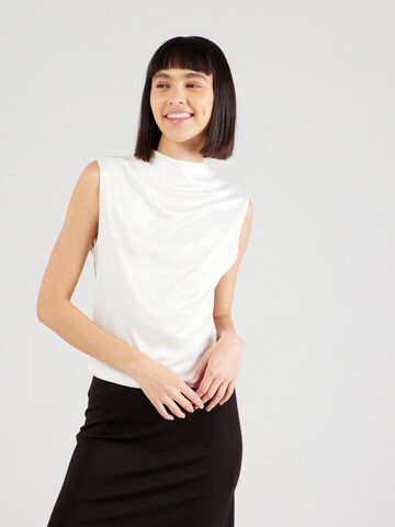 COMMA - Blusa en blanco: frente