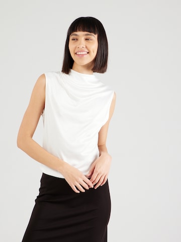 COMMA - Blusa em branco: frente