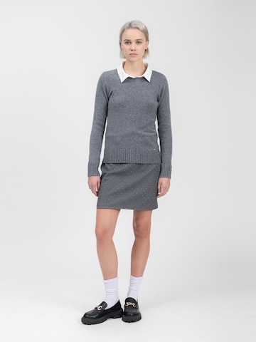 Influencer Sweater in Grey