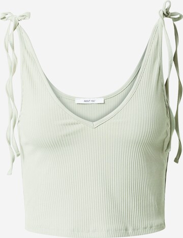 ABOUT YOU Top 'Marika' in Green: front