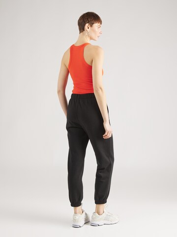 GAP Tapered Trousers in Black