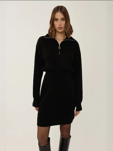 Robes en maille Hiccup en noir : devant