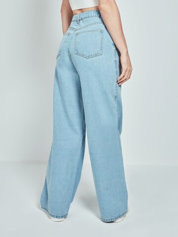 Wide Leg Jean 'Georgia' Katy Perry exclusive for ABOUT YOU en bleu