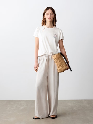 MANGO TEEN - Camiseta 'LIS' en blanco