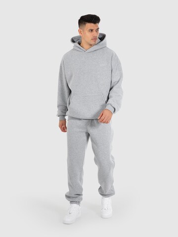 Effilé Pantalon 'Viktor' Smilodox en gris