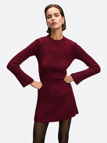 Robes en maille 'Strickkleider' Ethiquet en rouge