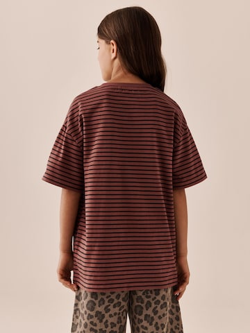 Next - Camiseta en marrón