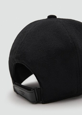 MANGO MAN Cap in Black