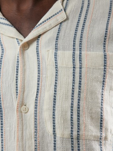 HOLLISTER Regular fit Srajca | bela barva