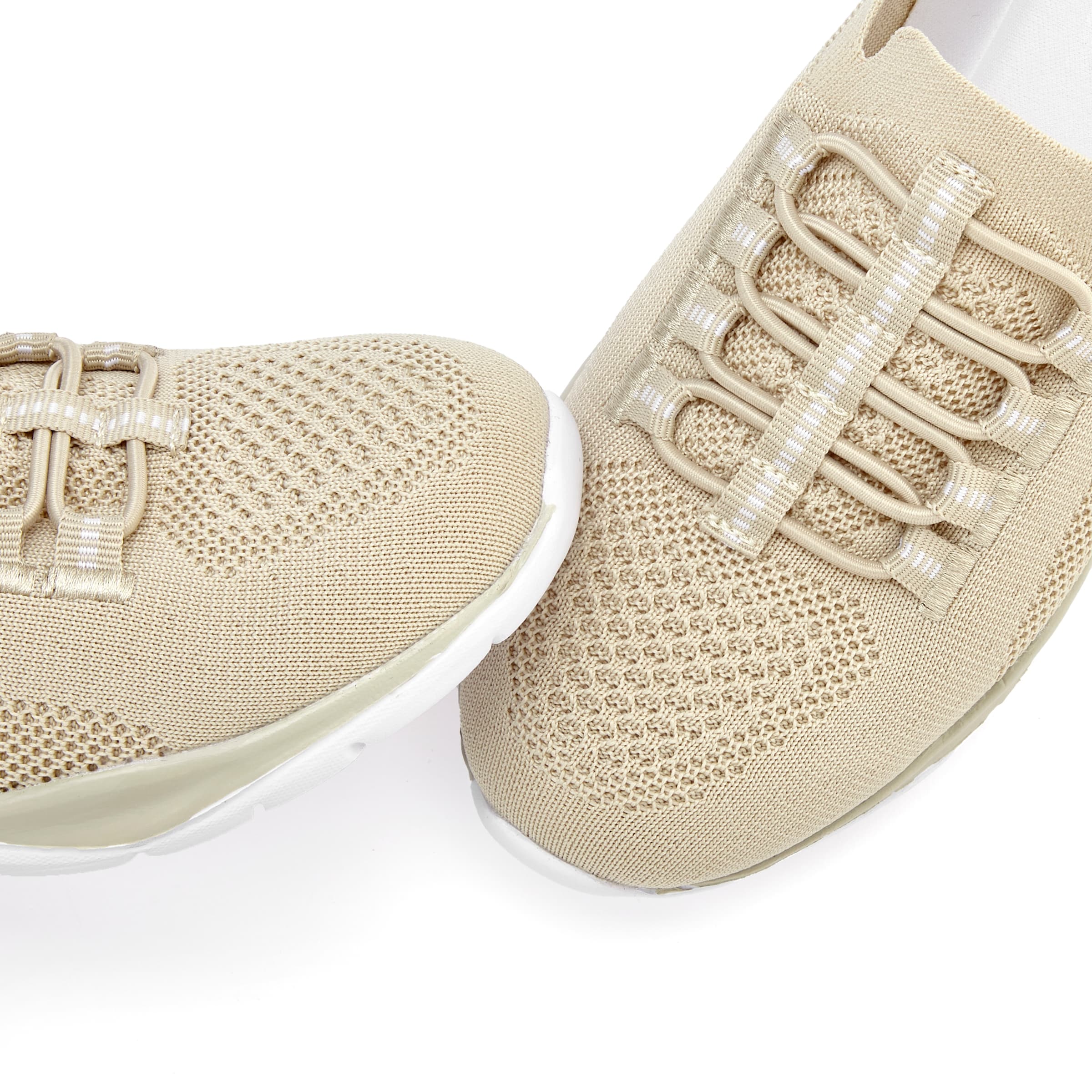 LASCANA Slip-Ons in Beige
