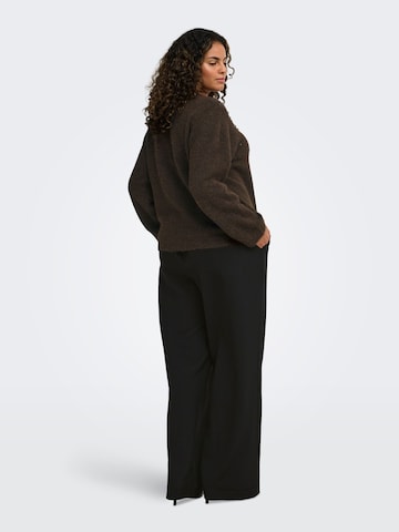 ONLY Carmakoma - regular Pantalón plisado en negro