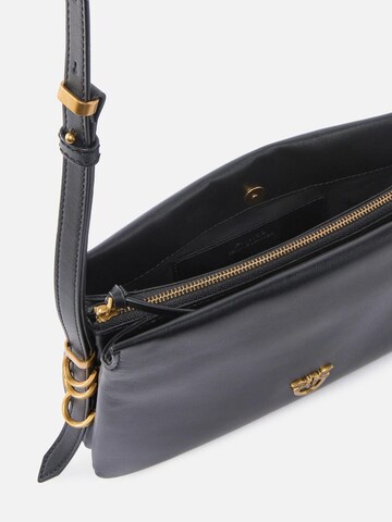Borsa a spalla '105883 A0QO PE26' di PINKO in nero