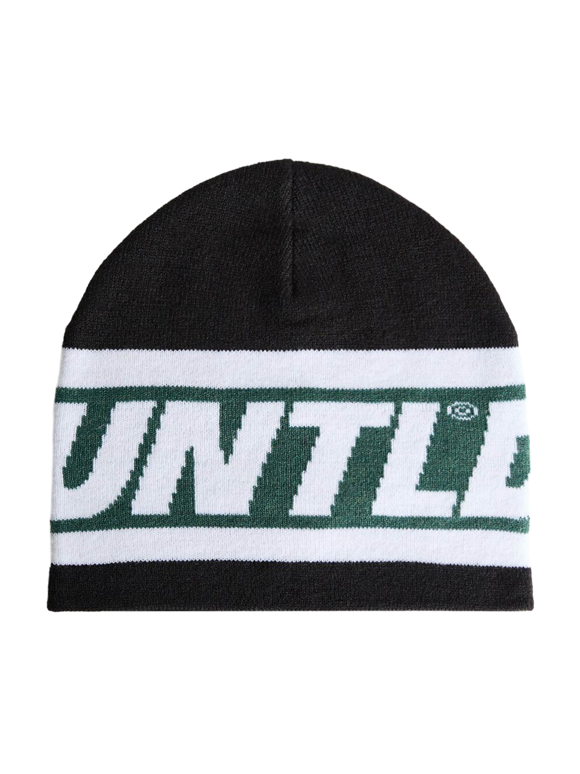 Berretto di Bershka in verde: frontale