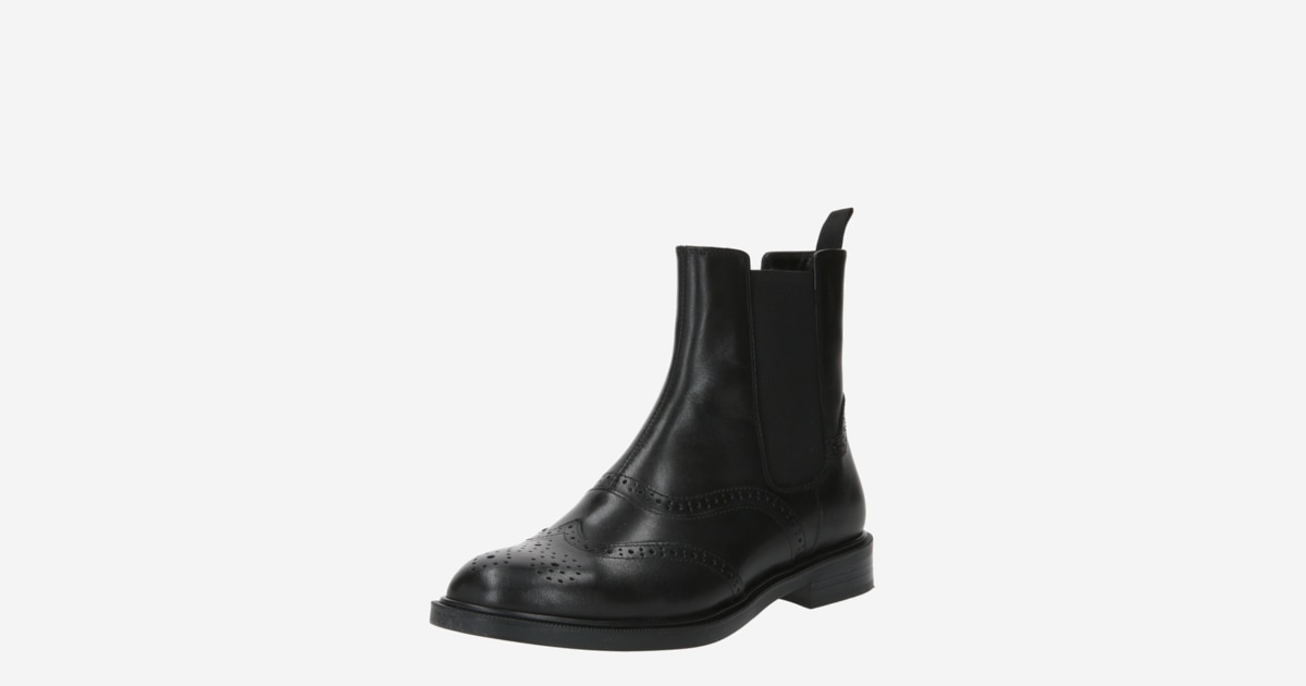 Amina chelsea boot shop