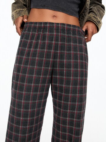 Pull&Bear Loosefit Bukser i grå